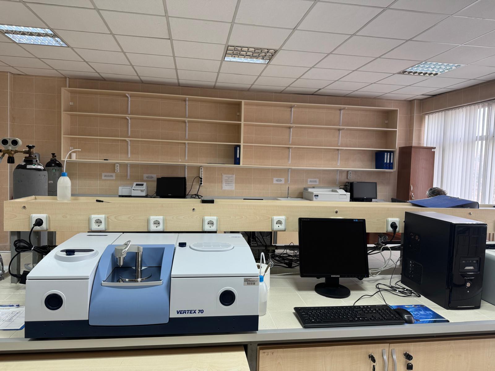 Fourier Dönüşümlü Infrared Spektrofotometre